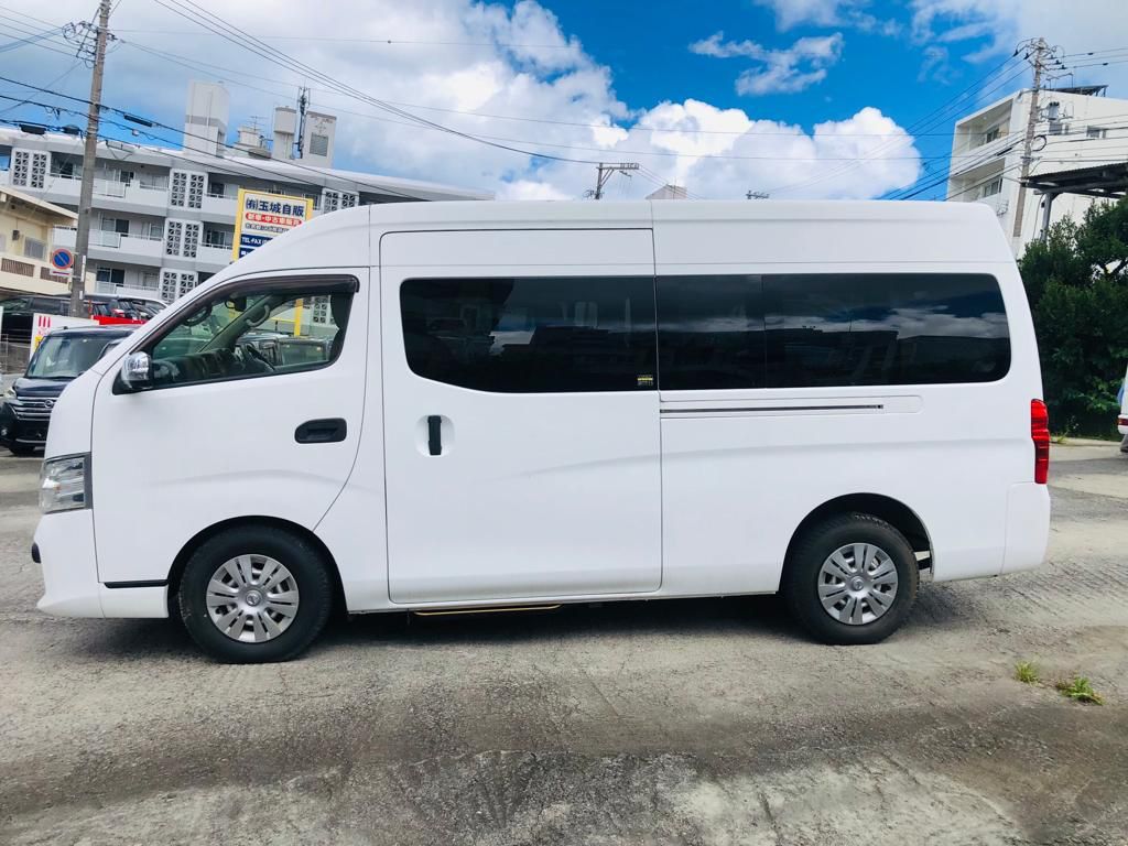 2017 Nissan Caravan Bus